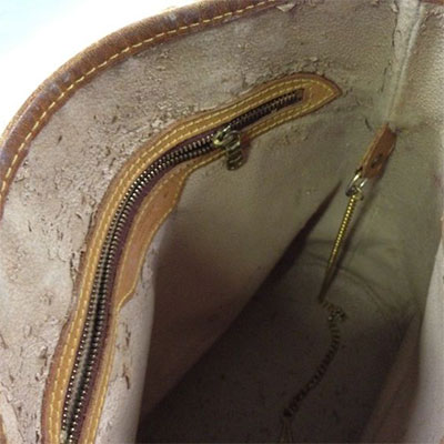 ベタつき